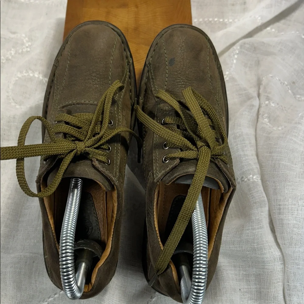 Leather lace up slight platform shoes